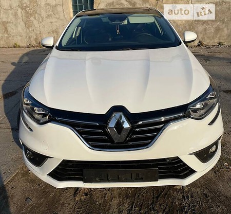 Renault Megane 2020  випуску Одеса з двигуном 1.5 л дизель седан автомат за 16500 долл. 