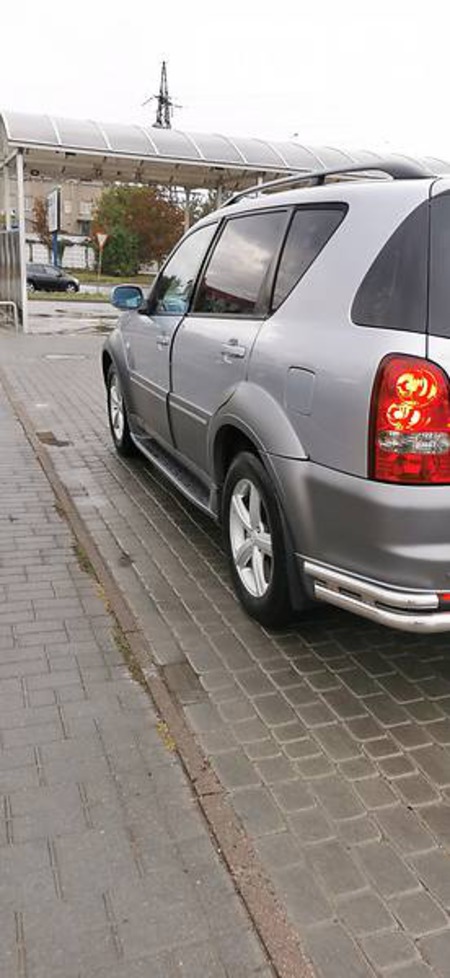 SsangYong Rexton W 2007  випуску Івано-Франківськ з двигуном 2.7 л дизель позашляховик автомат за 9299 долл. 
