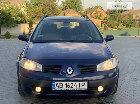 Renault Megane 2004  випуску Вінниця з двигуном 1.6 л  універсал механіка за 4200 долл. 