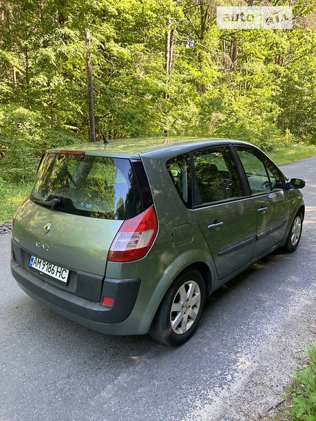 Renault Scenic 2004  випуску Житомир з двигуном 1.6 л бензин універсал механіка за 4300 долл. 