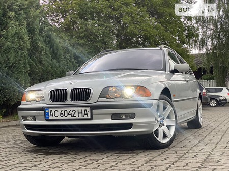 BMW 330 2000  випуску Луцьк з двигуном 3 л дизель універсал автомат за 4899 долл. 