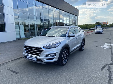 Hyundai Tucson 2020  випуску Київ з двигуном 2 л дизель позашляховик автомат за 29999 долл. 