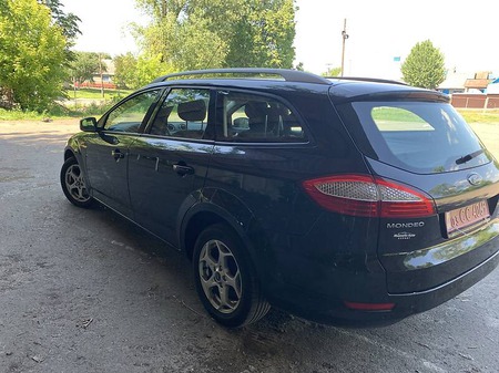 Ford Mondeo 2010  випуску Луцьк з двигуном 2 л дизель універсал механіка за 4800 долл. 