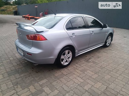 Mitsubishi Lancer 2007  випуску Дніпро з двигуном 2 л бензин седан механіка за 5800 долл. 