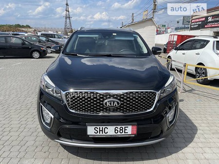 KIA Sorento 2015  випуску Чернівці з двигуном 2.2 л дизель позашляховик автомат за 22900 долл. 