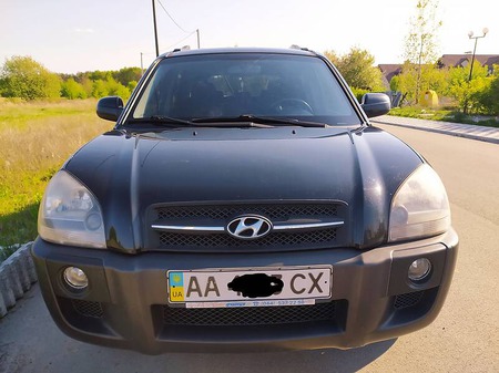 Hyundai Tucson 2007  випуску Київ з двигуном 2 л дизель позашляховик автомат за 7900 долл. 