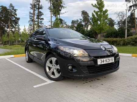 Renault Megane 2010  випуску Київ з двигуном 1.5 л дизель універсал механіка за 7400 долл. 