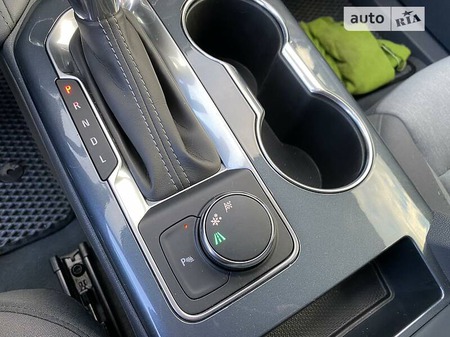 Chevrolet Blazer 2019  випуску Ужгород з двигуном 2.5 л бензин позашляховик автомат за 32500 долл. 