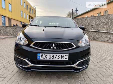 Mitsubishi Mirage 2016  випуску Харків з двигуном 1.2 л бензин хэтчбек автомат за 8100 долл. 