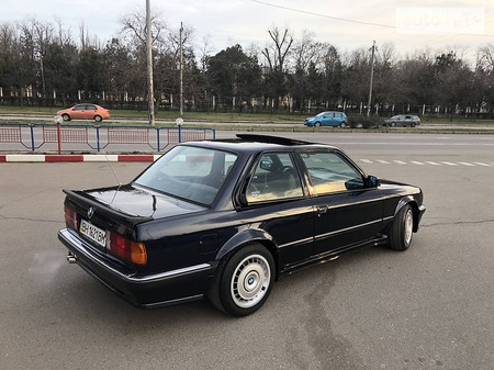 BMW 318 1985  випуску Одеса з двигуном 0 л бензин купе автомат за 12500 долл. 