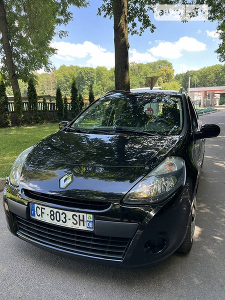 Renault Clio 2012  випуску Вінниця з двигуном 1.5 л дизель універсал механіка за 4850 долл. 