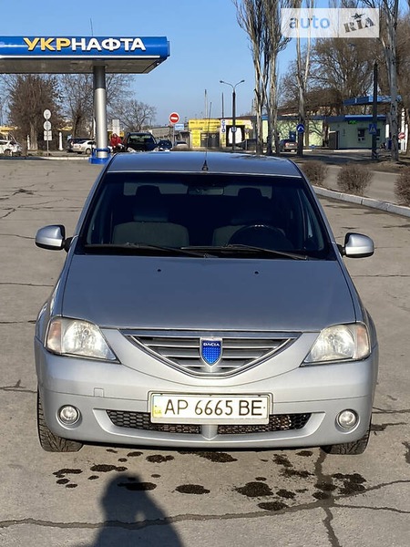 Dacia Logan 2007  випуску Запоріжжя з двигуном 1.6 л  седан механіка за 4500 долл. 