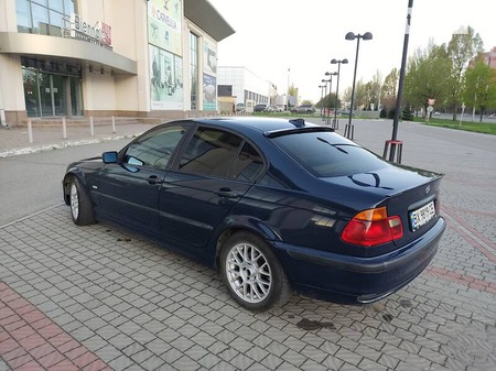 BMW 320 1998  випуску Дніпро з двигуном 2 л дизель седан механіка за 4550 долл. 