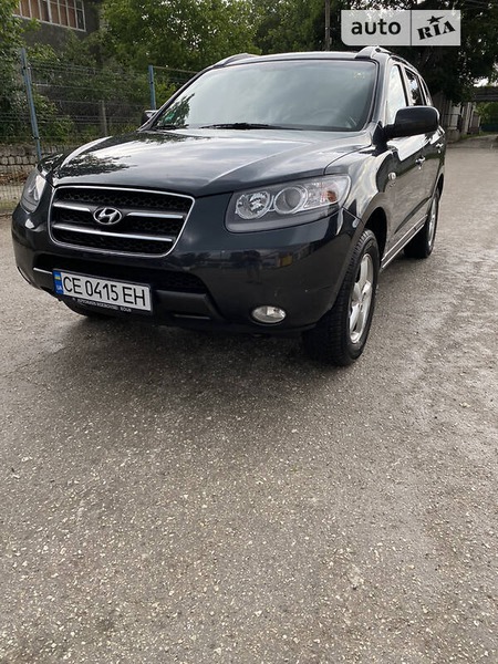 Hyundai Santa Fe 2007  випуску Чернівці з двигуном 2.2 л дизель позашляховик автомат за 8800 долл. 