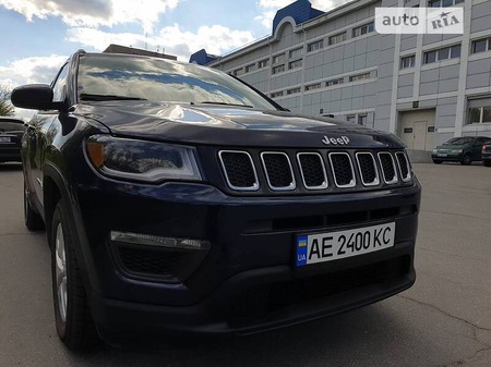 Jeep Compass 2018  випуску Дніпро з двигуном 2.4 л бензин позашляховик автомат за 15500 долл. 
