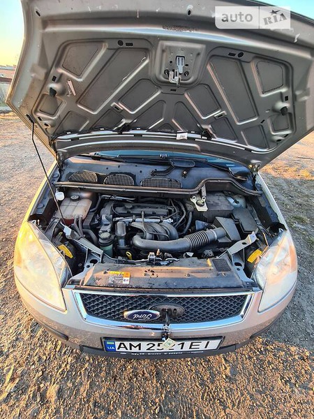 Ford C-Max 2005  випуску Житомир з двигуном 1.6 л бензин мінівен механіка за 4600 долл. 