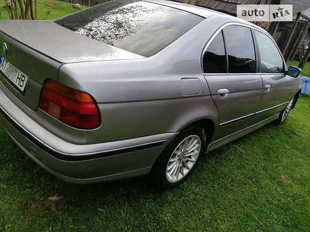 BMW 525 1998  випуску Івано-Франківськ з двигуном 2.5 л дизель седан механіка за 4350 долл. 