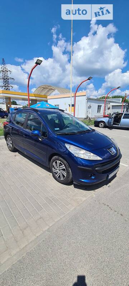 Peugeot 207 2008  випуску Вінниця з двигуном 1.6 л дизель універсал механіка за 5000 долл. 