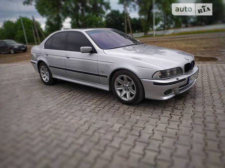 BMW 530 2001  випуску Тернопіль з двигуном 3 л дизель седан автомат за 8500 долл. 