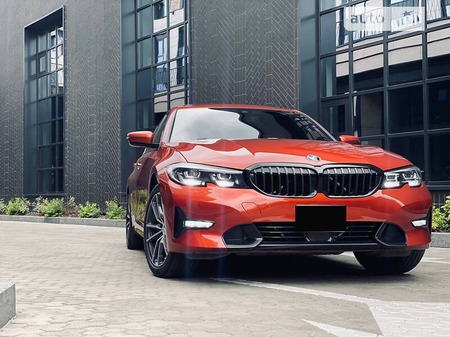 BMW 330 2019  випуску Ужгород з двигуном 2 л бензин седан автомат за 39500 долл. 