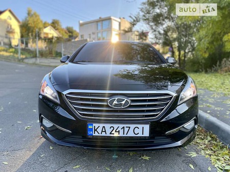 Hyundai Sonata 2016  випуску Київ з двигуном 2 л газ седан автомат за 10500 долл. 