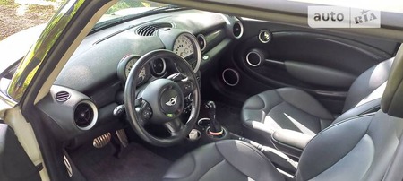 Mini Cooper 2013  випуску Чернігів з двигуном 1.6 л бензин хэтчбек автомат за 9200 долл. 
