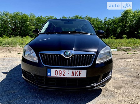 Skoda Fabia 2010  випуску Тернопіль з двигуном 1.6 л дизель універсал механіка за 5800 долл. 