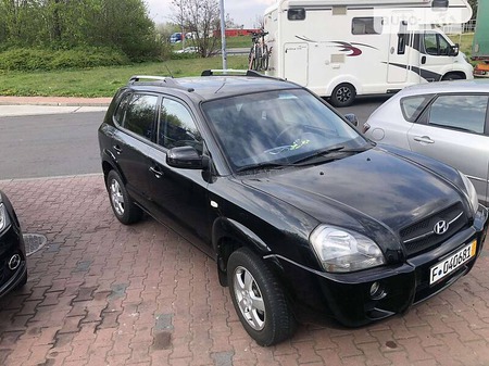 Hyundai Tucson 2007  випуску Київ з двигуном 2 л бензин позашляховик механіка за 7200 долл. 