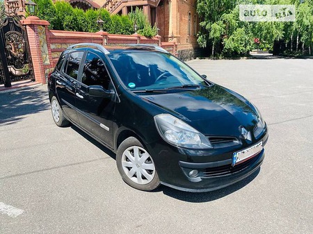 Renault Clio 2009  випуску Вінниця з двигуном 1.2 л бензин універсал механіка за 4250 долл. 