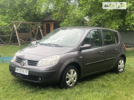 Renault Scenic 2004  випуску Вінниця з двигуном 1.6 л бензин універсал механіка за 4400 долл. 