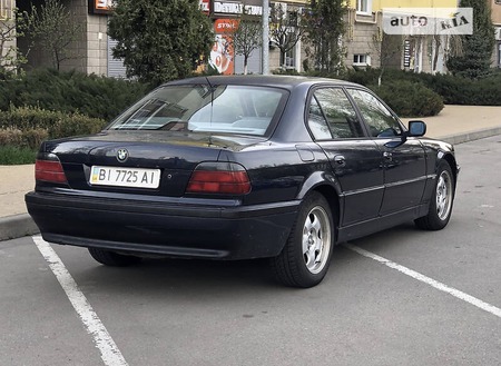 BMW 730 1995  випуску Київ з двигуном 3.5 л бензин седан механіка за 5000 долл. 