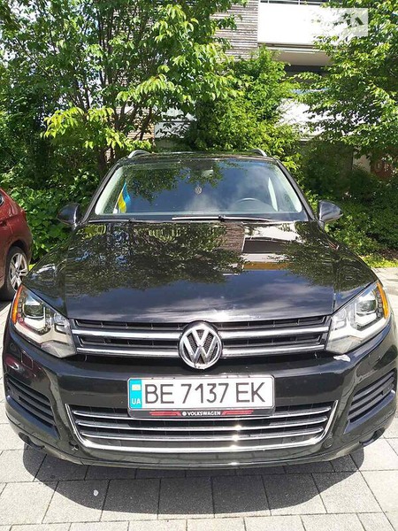 Volkswagen Touareg 2011  випуску Миколаїв з двигуном 0 л бензин позашляховик автомат за 15700 долл. 
