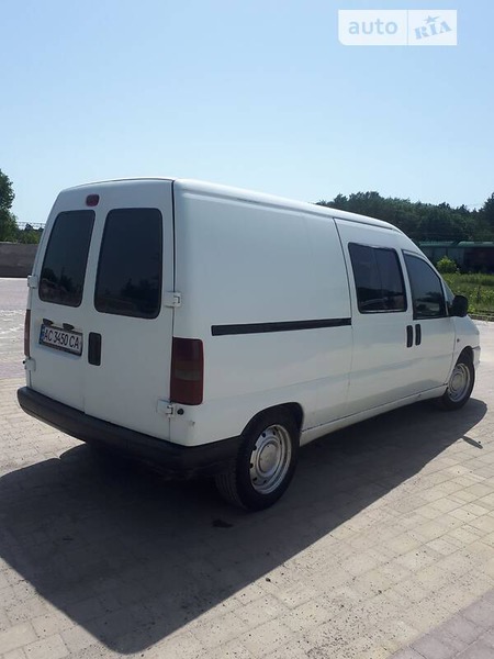 Fiat Scudo 2002  випуску Луцьк з двигуном 2 л дизель мінівен механіка за 3250 долл. 