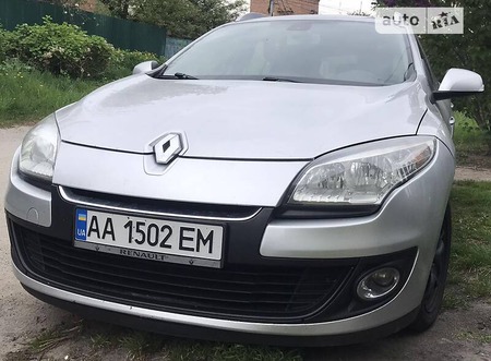 Renault Megane 2013  випуску Київ з двигуном 0 л дизель універсал механіка за 7300 долл. 