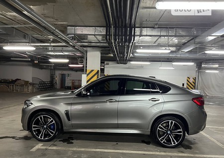 BMW X6 M 2015  випуску Львів з двигуном 0 л бензин позашляховик автомат за 65000 долл. 