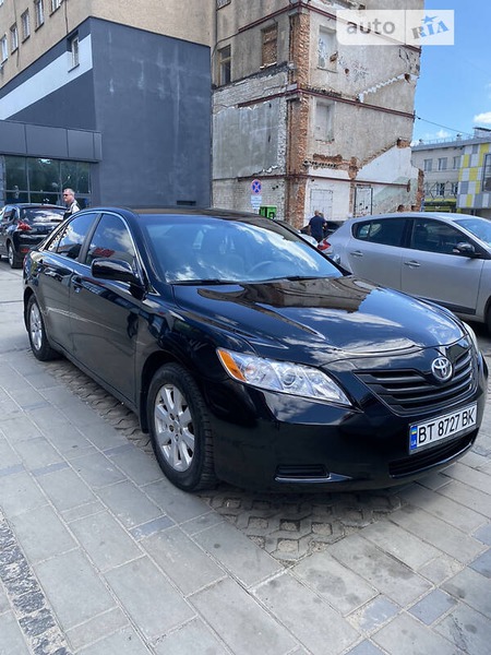 Toyota Camry 2008  випуску Житомир з двигуном 2.4 л  седан автомат за 9200 долл. 