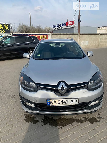 Renault Megane 2015  випуску Київ з двигуном 1.6 л дизель універсал механіка за 9100 долл. 