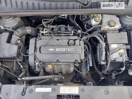 Chevrolet Orlando 2012  випуску Рівне з двигуном 1.8 л бензин універсал механіка за 9800 долл. 