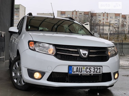 Dacia Logan 2016  випуску Львів з двигуном 1.5 л дизель універсал механіка за 7499 долл. 