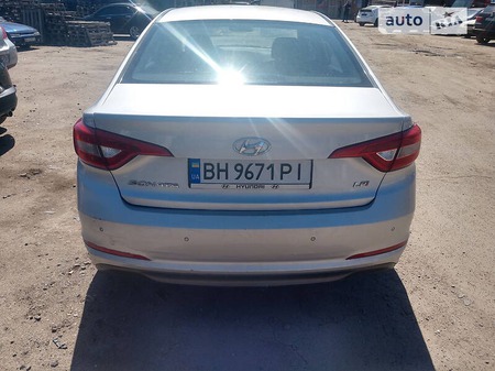 Hyundai Sonata 2015  випуску Київ з двигуном 2 л газ седан автомат за 6650 долл. 