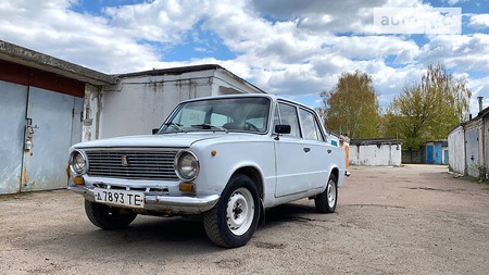 Lada 2101 1988  випуску Рівне з двигуном 0 л бензин седан  за 900 долл. 