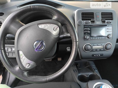 Nissan Leaf 2015  випуску Вінниця з двигуном 0 л електро хэтчбек автомат за 12500 долл. 