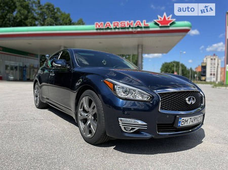 Infiniti Q70 2014  випуску Суми з двигуном 3.7 л  седан автомат за 21000 долл. 