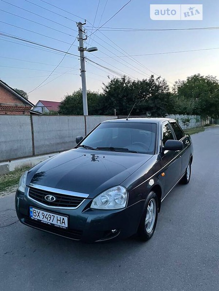 Lada 2170 2013  випуску Хмельницький з двигуном 1.6 л  седан механіка за 4650 долл. 