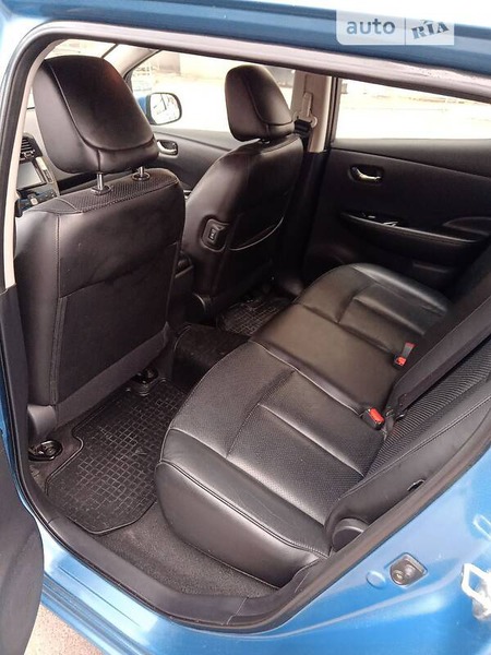 Nissan Leaf 2014  випуску Харків з двигуном 0 л електро хэтчбек  за 12500 долл. 