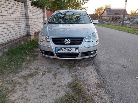 Volkswagen Polo 2007  випуску Вінниця з двигуном 1.4 л бензин хэтчбек механіка за 4500 долл. 