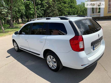 Renault Logan MCV 2019  випуску Київ з двигуном 0 л дизель універсал механіка за 10600 долл. 