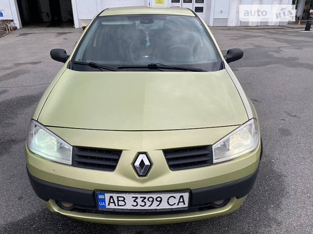 Renault Megane 2006  випуску Вінниця з двигуном 1.6 л  хэтчбек механіка за 3333 долл. 