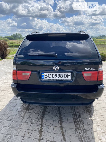 BMW X5 2004  випуску Львів з двигуном 3 л дизель позашляховик автомат за 8100 долл. 