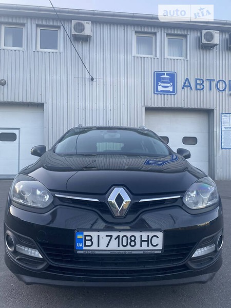 Renault Megane 2015  випуску Полтава з двигуном 1.5 л дизель універсал механіка за 9899 долл. 